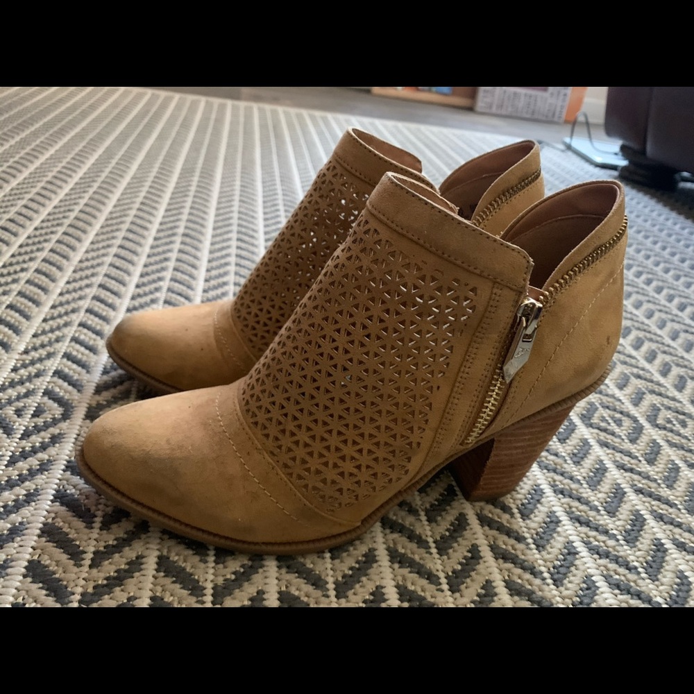 FERGIE Tan Ankle Booties